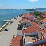 Postimana شقة Pašman